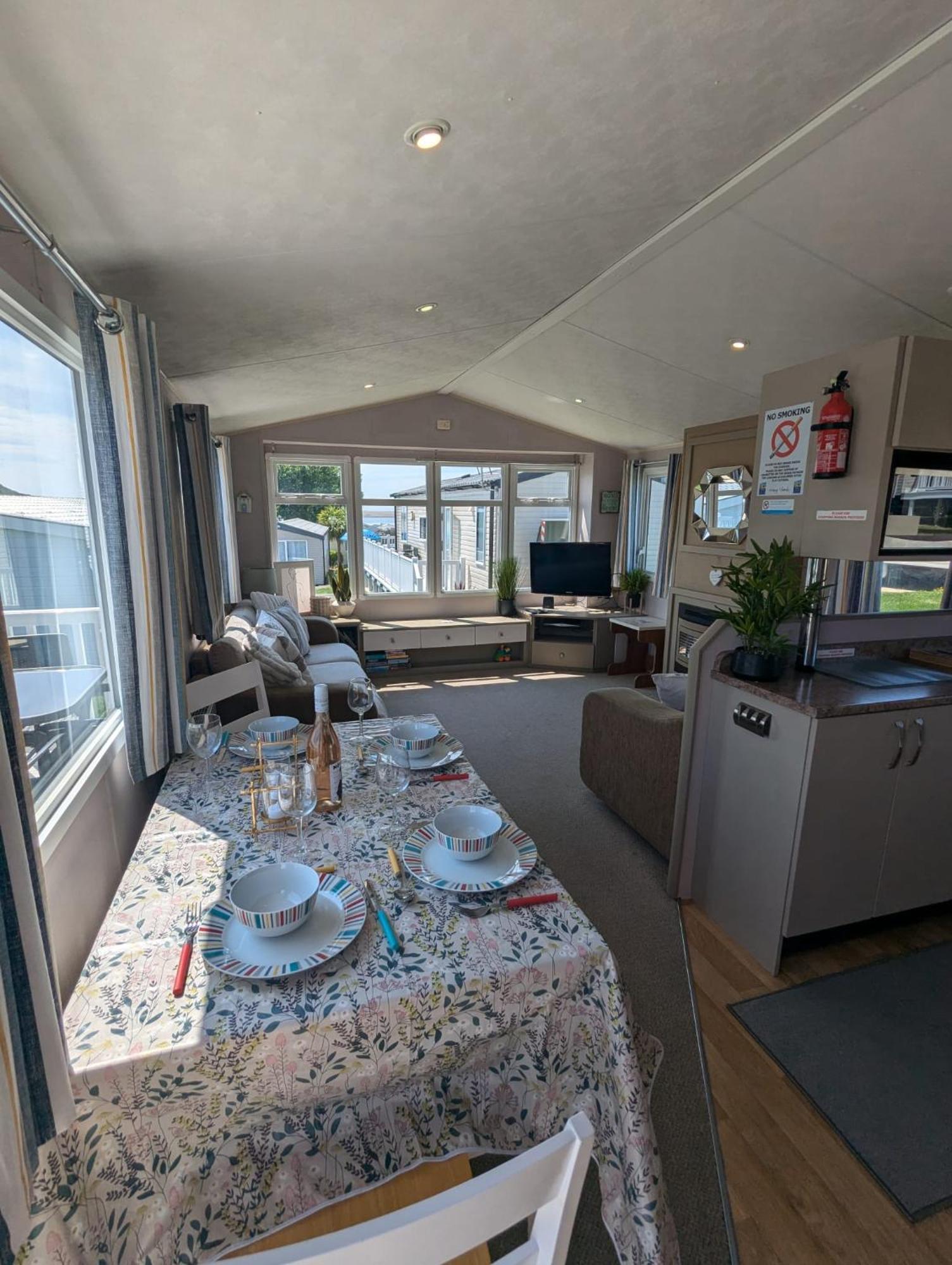 Lovely Family Dog Friendly Caravan On Littlesea Holiday Park Weymouth Haven Wyke Regis Esterno foto